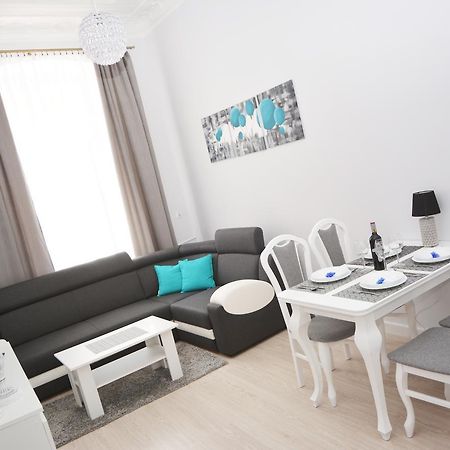 Apartament Pod Kopernikiem II Торунь Екстер'єр фото